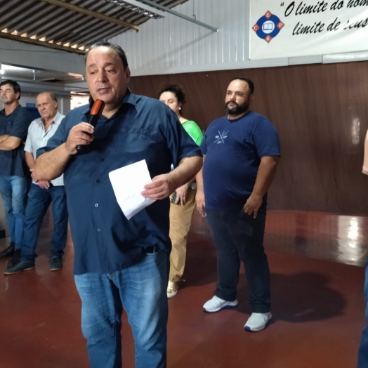 Serranópolis: Deputado Hussein Bakri visita escola Presidente Kennedy para acompanhar andamento das obras