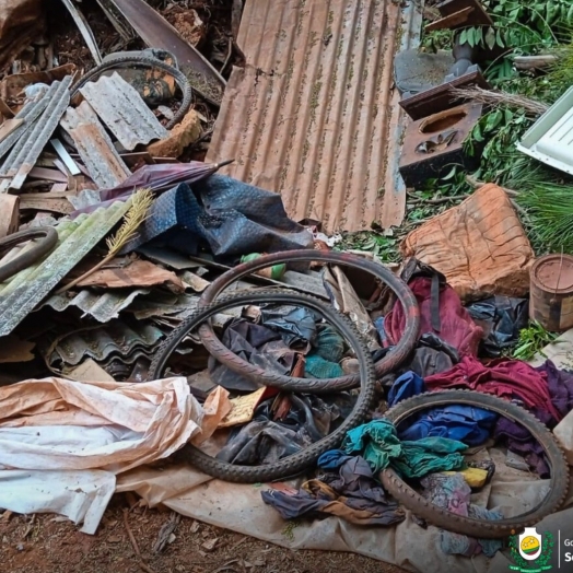 Serranópolis: Secretarias Municipais realizam limpeza na área da Antiga Pedreira