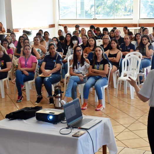 Servidores da Saúde passam por capacitação sobre Transtorno de Espectro Autista (TEA)