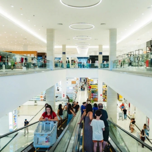 Shopping China consolida liderança na fronteira