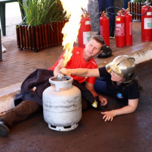 SMI: Governo Municipal realiza curso de combate a incêndio e primeiros socorros para equipe da Assistência Social