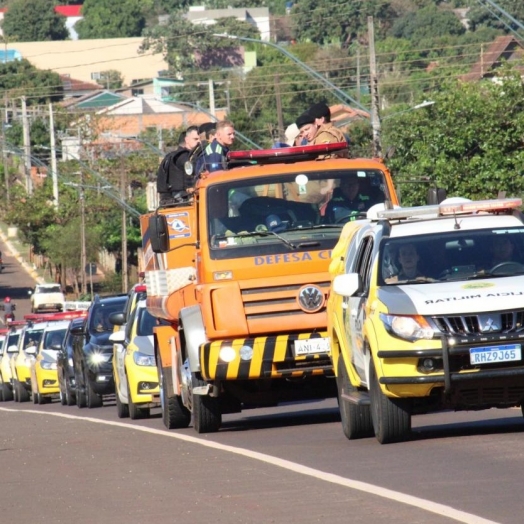 Sob forte comoção, policial militar é sepultado em Santa Helena