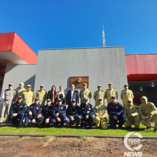 Solenidade marca a reinauguração do Posto de Bombeiros em Santa Helena