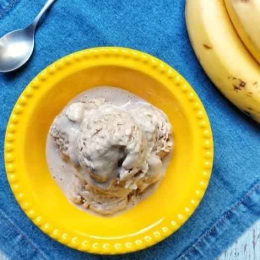 Sorvete de banana fácil