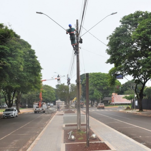Substituição das lâmpadas da iluminação pública por LED segue avançando em São Miguel do Iguaçu