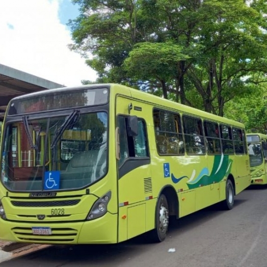 Trabalhadores do Transporte Coletivo de Foz do Iguaçu paralisam circulação às 9h desta sexta, 16