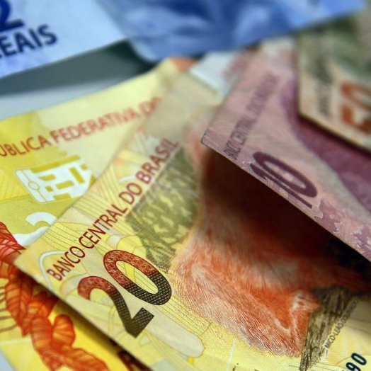 Trabalhadores nascidos em julho podem sacar auxílio emergencial