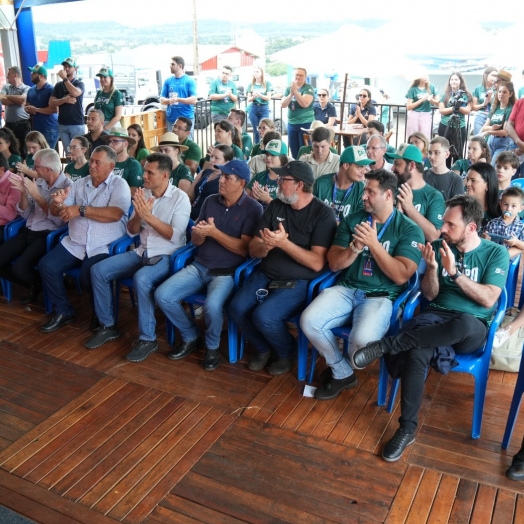 UNIGUAÇU impulsiona agronegócio com 6ª edição do Dia de Campo