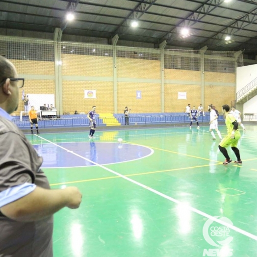 Valendo classificação e embalado pelo público, Santa Helena Futsal recebe Jardim Alegre pela Série Bronze