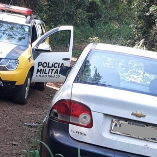 Veículo furtado é encontrado abandonado em São Miguel do Iguaçu