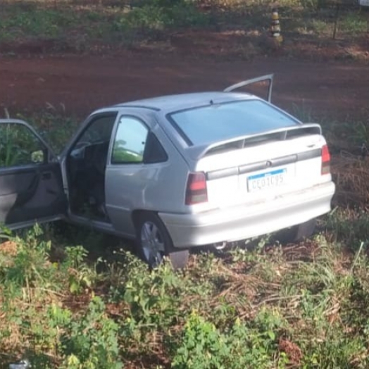 Veículo usado em assalto em Medianeira é apreendido pela PM de São Miguel do Iguaçu