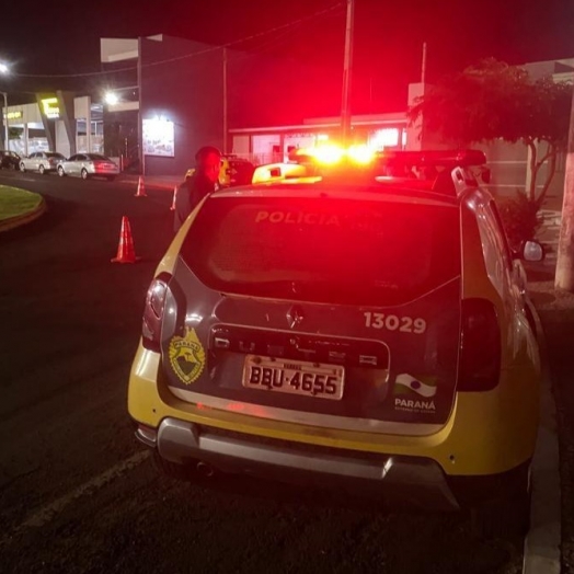 Veículos e motoristas são notificados por diversas irregularidades em Santa Helena