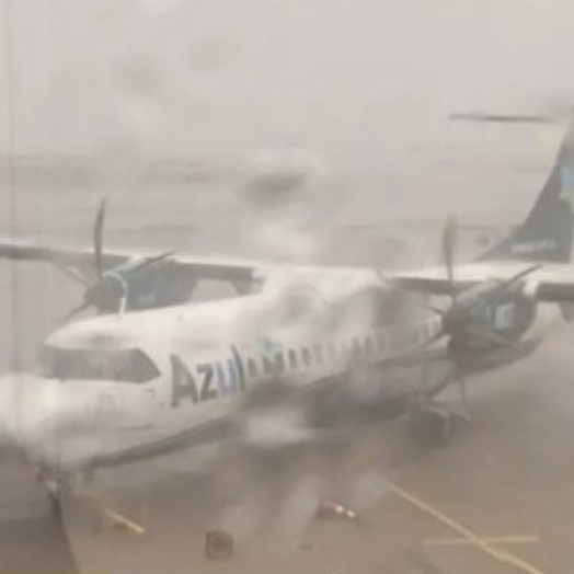 Ventos atingiram aeronave momento que passageiros embarcavam