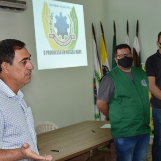 São Miguel do Iguaçu: Vice-prefeito e secretários participam de reunião do Conselho Municipal de Desenvolvimento Agropecuário