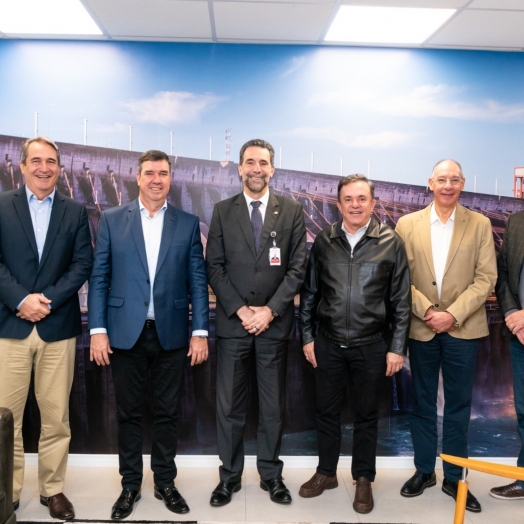 Visita de governador do Mato Grosso do Sul estreita laços do estado com Itaipu