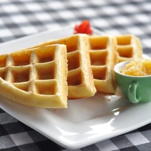 Waffle de pão de queijo
